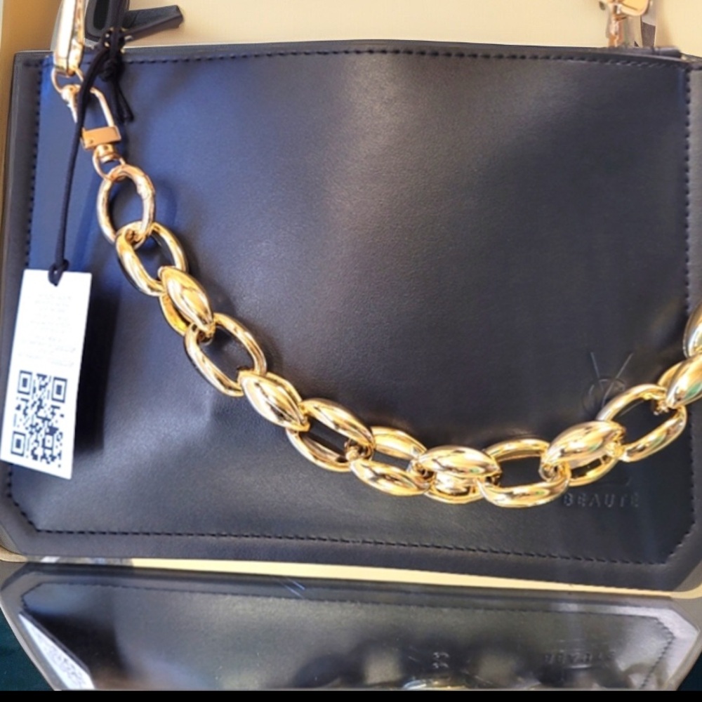 Ysl - Picture 6 of 7